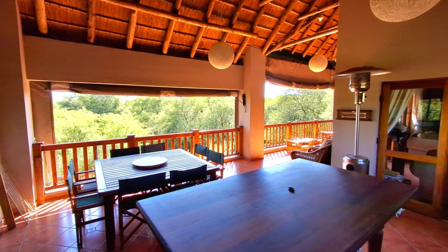 4 Bedroom Property for Sale in Boschenvaal River Front Lodges Free State